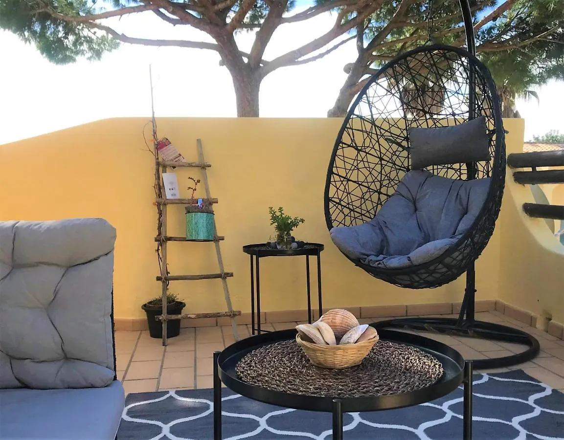 Ela'S Terrace Apartment Alvor