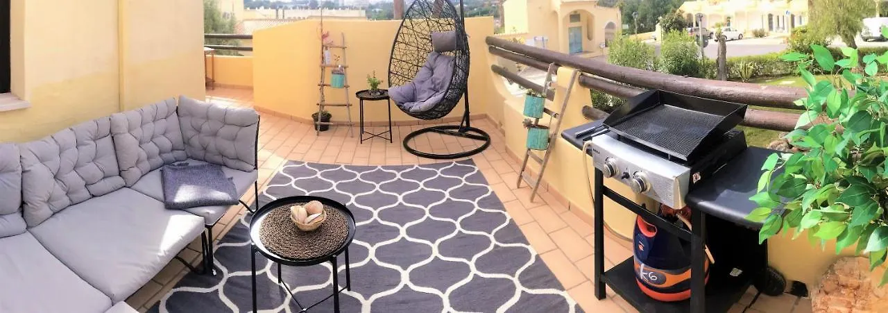 Ela'S Terrace Apartment Alvor